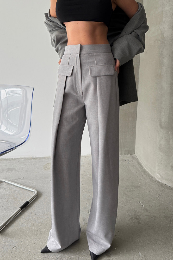 CLOSED WIDE PILE POCKET FLAP DETAILED PANTS