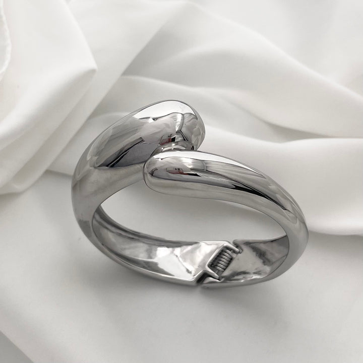 RIGID BRACELET, BRACELET
