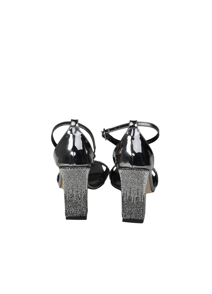 'Garland' sandal