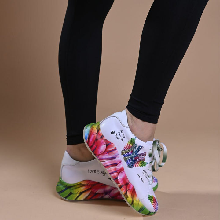 https://yoncy.bg/image/catalog/Website_Banners/summer23shoes/Untitled design - 2023-04-16T014508.242.jpg-2