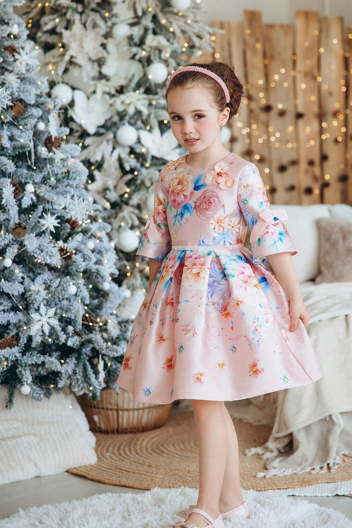 Рокля с цветя в пастелни цветове-0