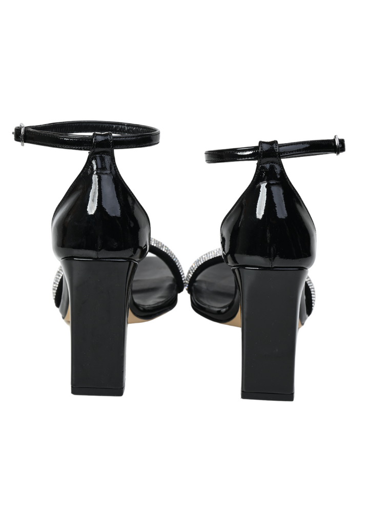 'Osteler' sandal