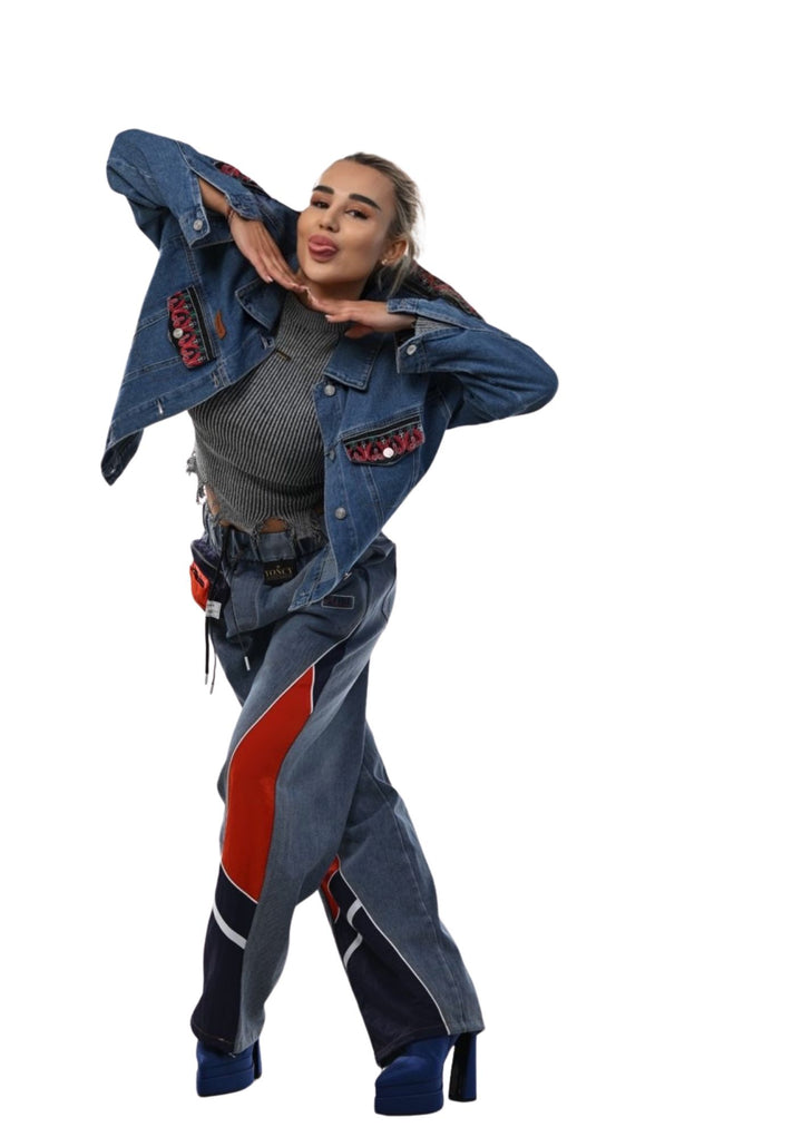 Modern wide-leg flared jeans