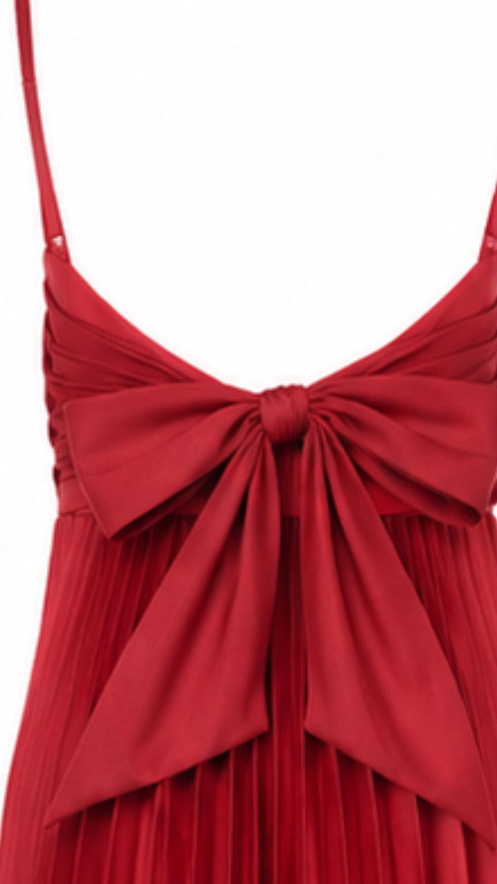 Elegant Pleated Maxi Dress with Bow Detail – Red