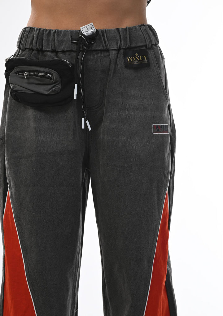 Modern wide-leg flared jeans