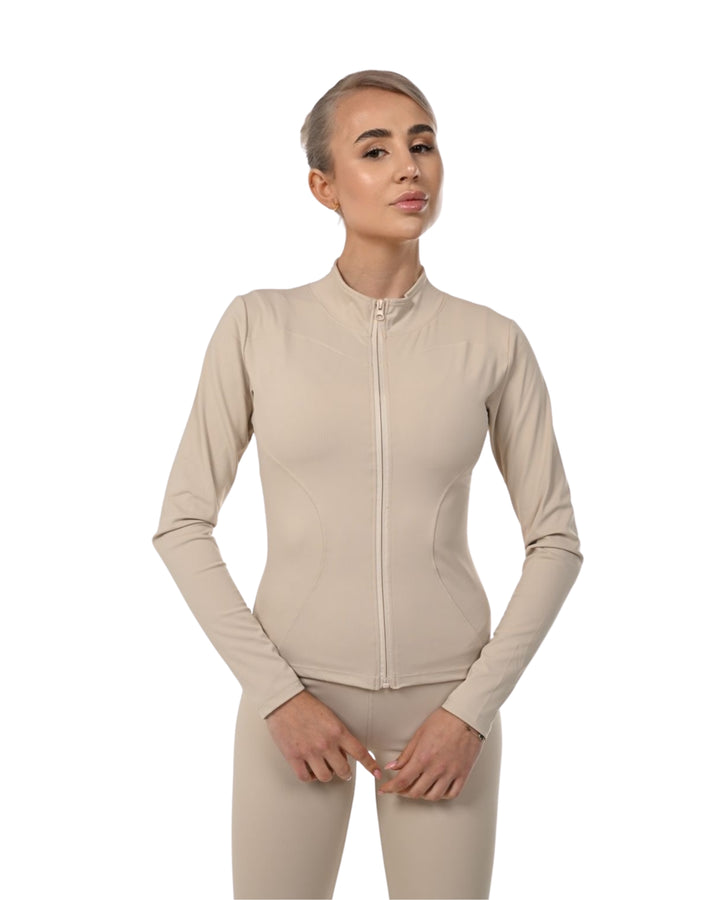 Yoncy Essential Active Set IN BEIGE