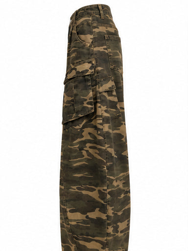 Women’s Camouflage Wide-Leg Cargo Jeans