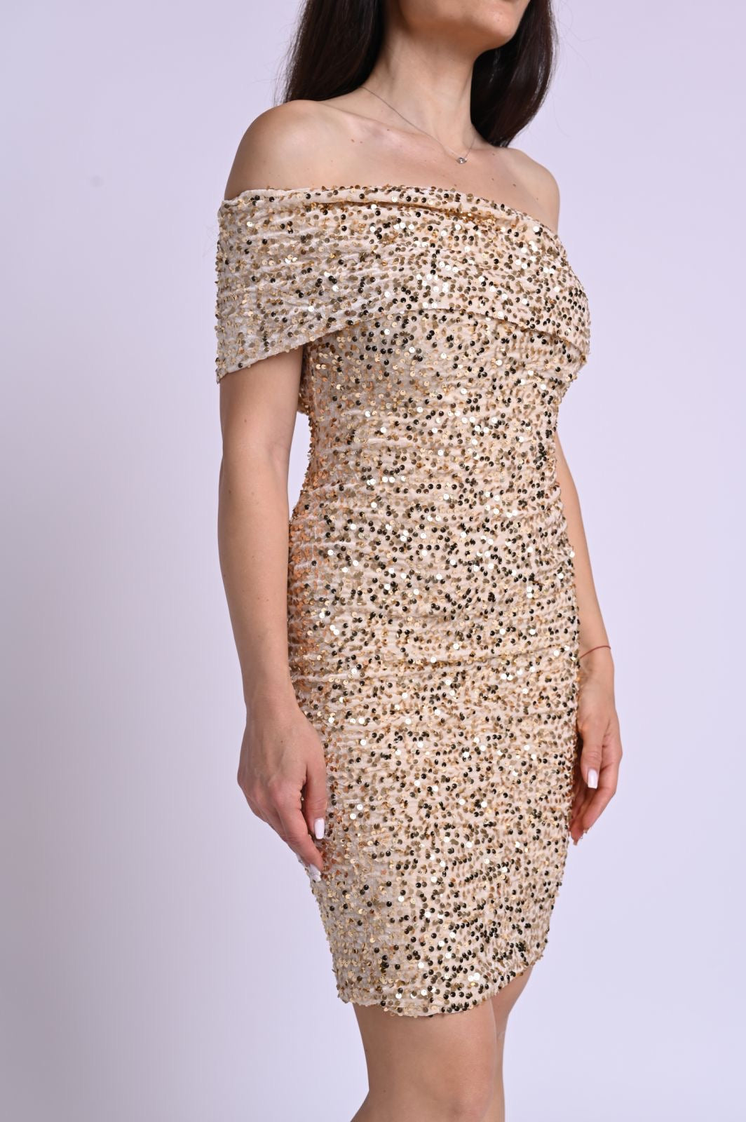 https://yoncy.bg/image/catalog/BONBON MODEL/ZLATEN DEBEL TOK/23SUMMER/1688053496621142.jpg-2